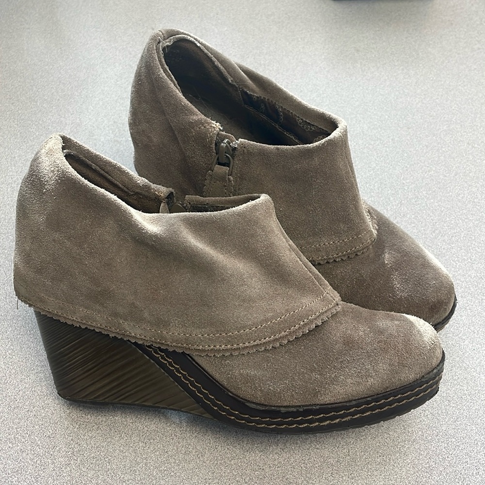 Dr. Scholl's Brown Ankle Booties